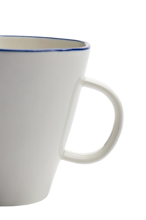 Tasse ÉLÉGANTE 300ml en porcelaine avec liseré bleu