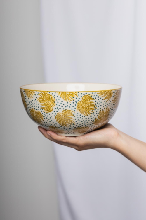 Boho Chic Stoneware Salad Bowl: Handmade & Eco-Friendly