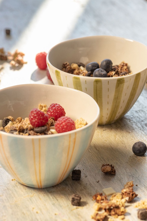 Vibrant Stoneware Bowl GREEN AQUARELL