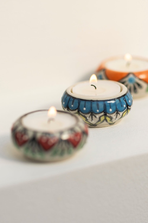 Ceramic Tealight Holder for Serene Ambiance