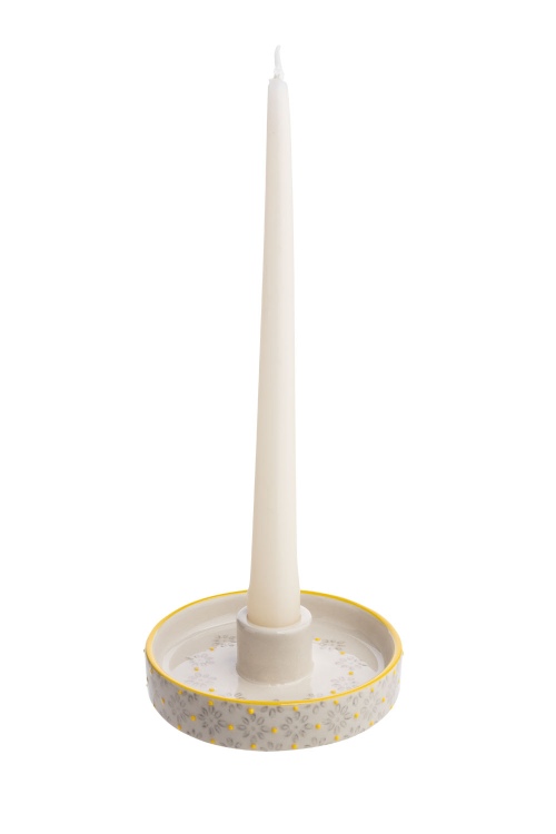 Stoneware Candleholder for Elegant Ambiance