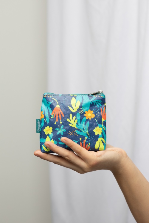 Eco-Friendly Flower Cosmetic Bag for Style