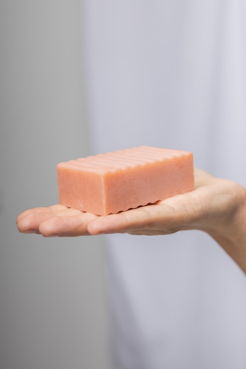 Rose Scented Shampoo Bar with Plant-Based Ingredients