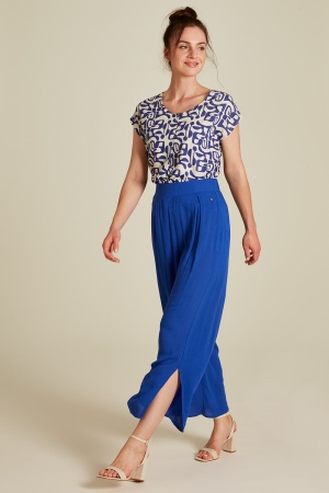 Loose EcoVero™ pants dazzling blue