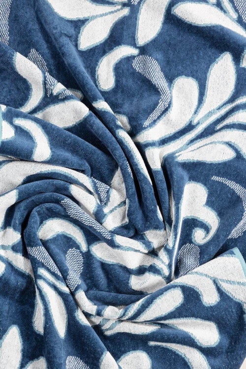 Floral Organic Cotton Towel for Eco-Conscious Bathing