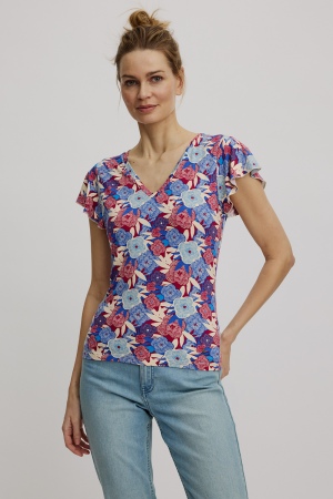 Feminine shirt made of EcoVero™ viscose blue bloom