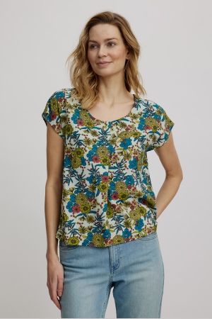 Airy blouse made from EcoVero™ viscose bouquet